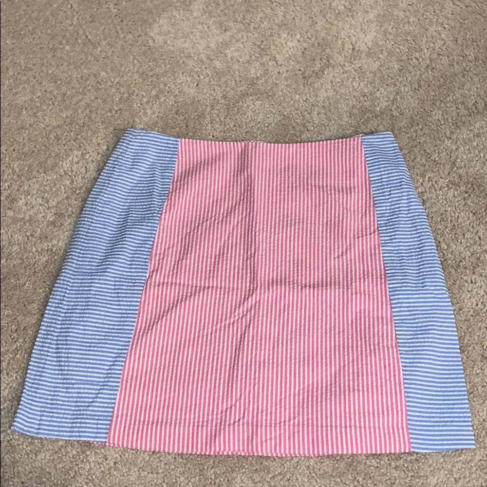 Vineyard Vines seersucker skirt